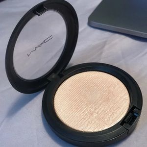 Mac Double Gleam